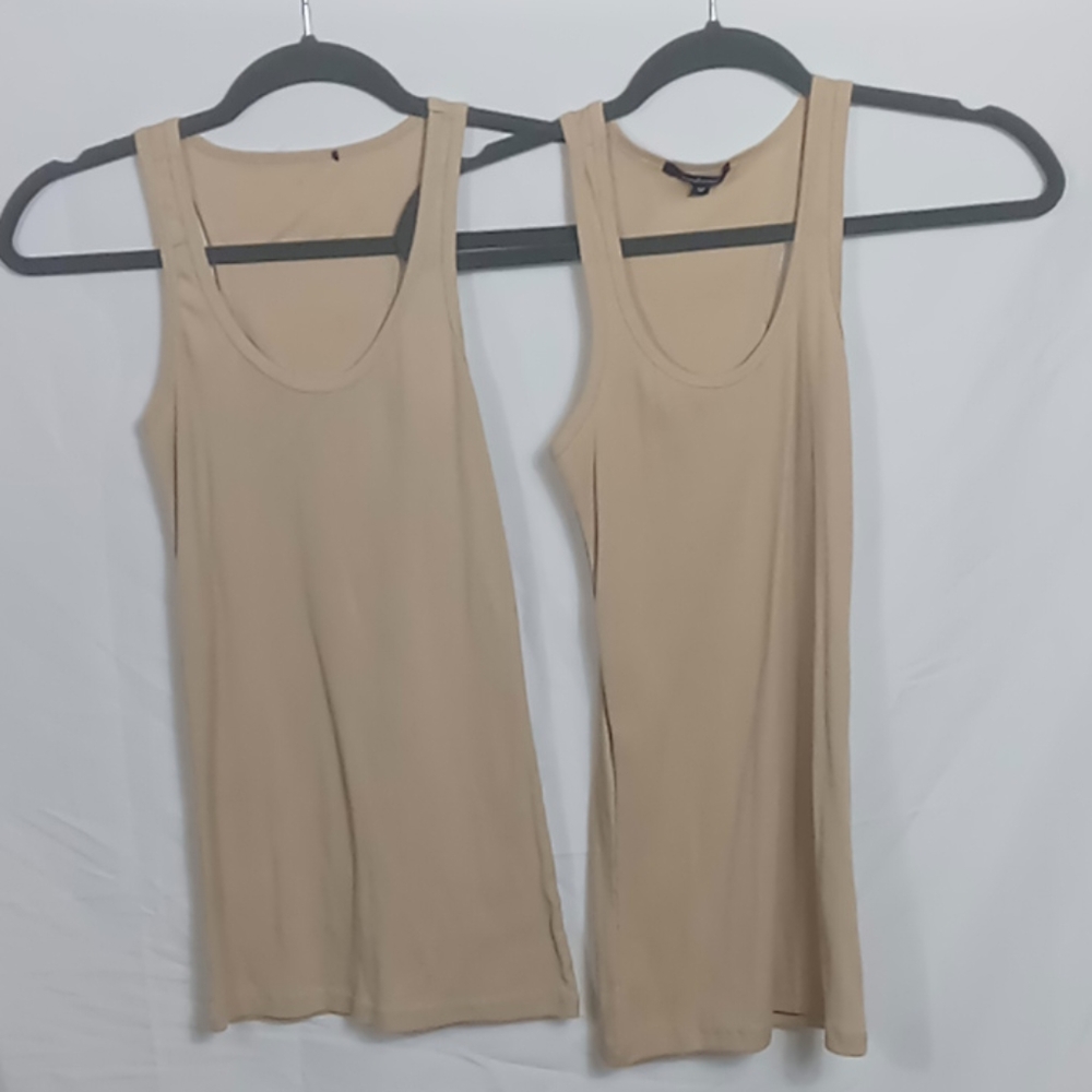 2 women's tanks size medium